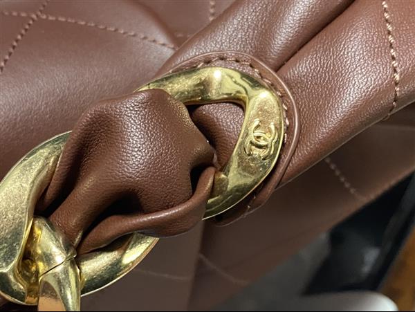 2026131204556417 900